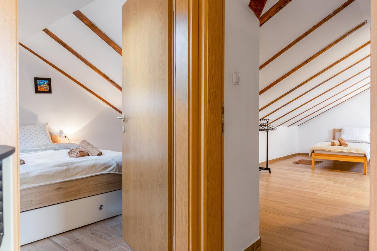 Sokol - Secret Forest House Грачац Экстерьер фото